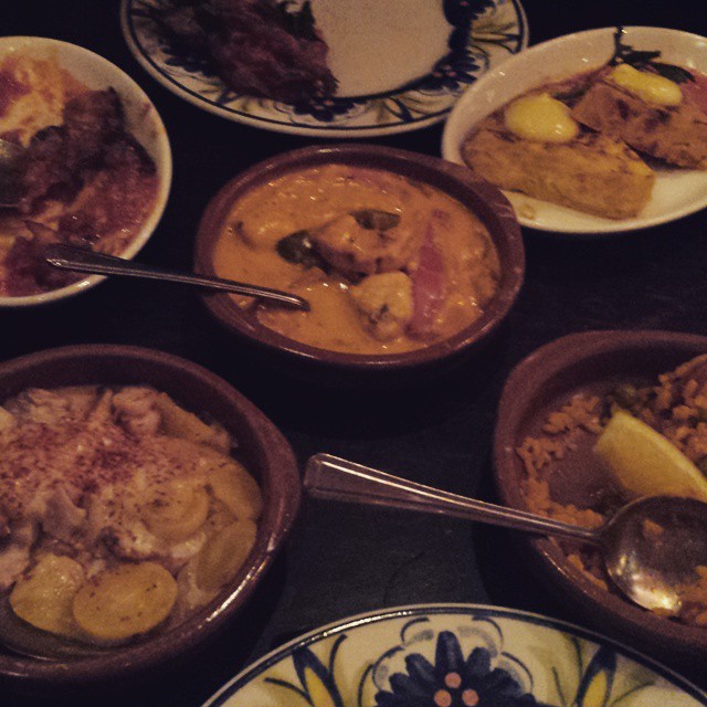 Celebrating a whole year since I met Jake with delicious tapas at La Tasca! When will I learn? 3 plates is never enough! Mmmmm
#latasca #tapas #spanish #food #anniversarymeal #anniversary #happyanniversary