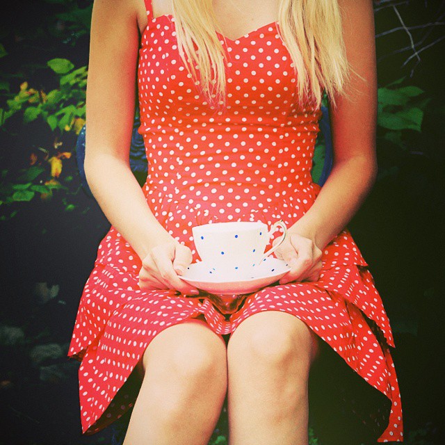 New blog post! Why I'm Having a Second Hand Valentine's Day. 
Www.cantswingacat.co.uk
Clickable link in bio.
#cantswingacat #valentinesday #valentines #romance #love #charity #charityshop #vintage #secondhand