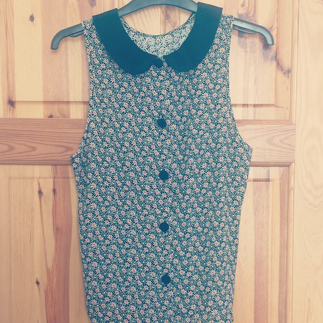 Really sad to sell this but it just doesn't fit me anymore! 
Starting bid of 99p on eBay. 
Can find links to all items in my latest blog post www.cantswingacat.co.uk
#cantswingacat #fashion #ebay #pretty #topshop